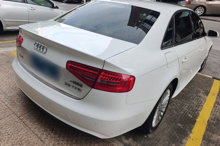 Used Audi A4L 2015 35 TFSI Automatic Comfort Model Rear Right 45 Deg