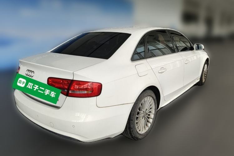 Used Audi A4L 2015 30 TFSI Automatic Comfort Model Rear Right 45 Deg