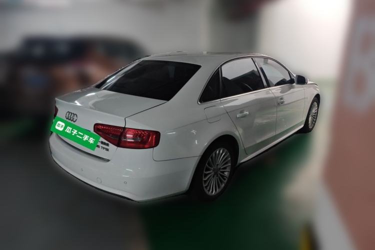 Used Audi A4L 2015 35 TFSI Automatic Comfort Model Rear Right 45 Deg