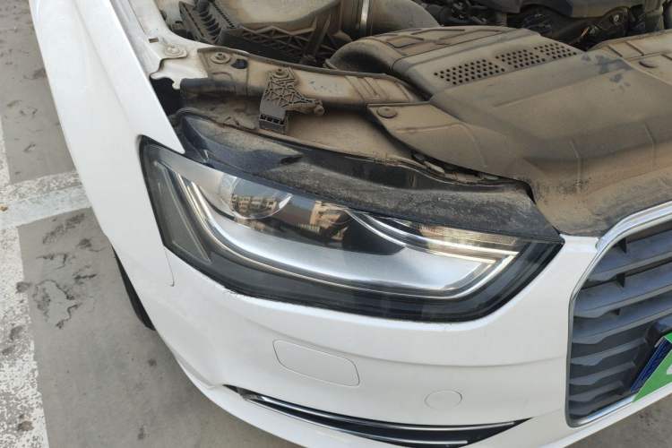 Used Audi A4L 2015 35 TFSI Automatic Standard Model Right Front Headlight