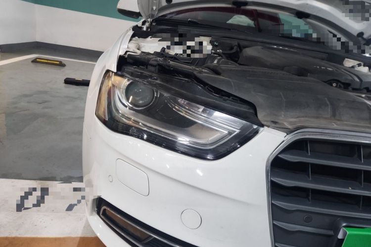 Used Audi A4L 2015 35 TFSI Automatic Comfort Model Right Front Headlight