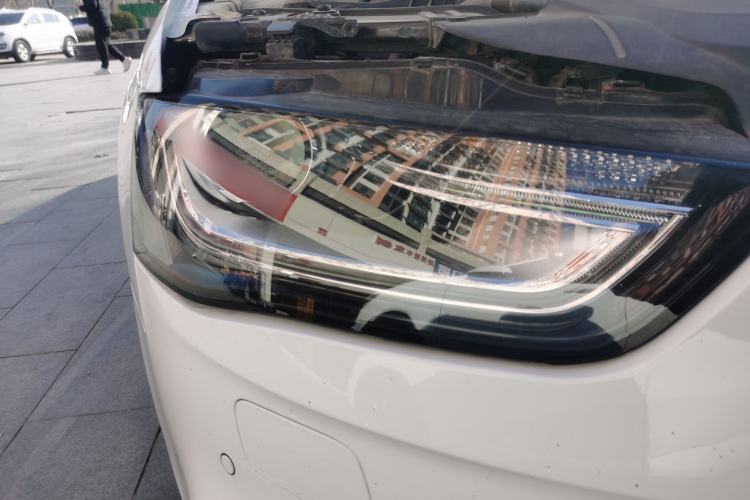 Used Audi A4L 2015 35 TFSI Automatic Standard Model Right Front Headlight