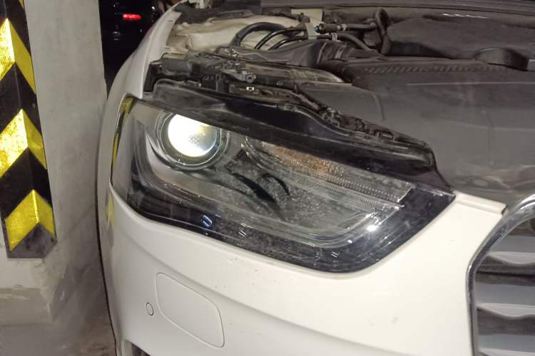 Used Audi A4L 2015 35 TFSI Millionth Anniversary Intelligent Edition Right Front Headlight