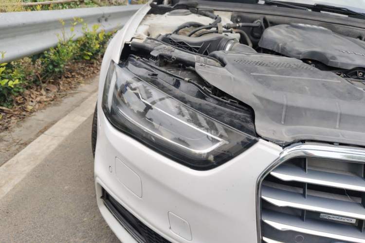 Used Audi A4L 2015 45 TFSI quattro Individual Sport Edition Right Front Headlight