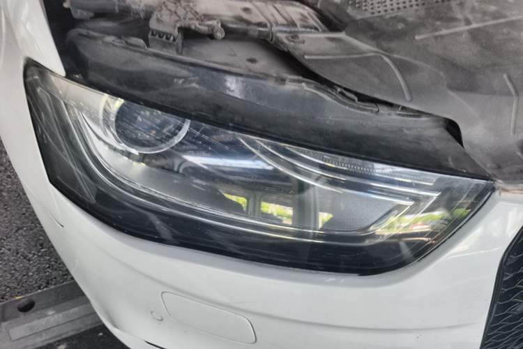 Used Audi A4L 2015 35 TFSI Automatic Technology Model Right Front Headlight