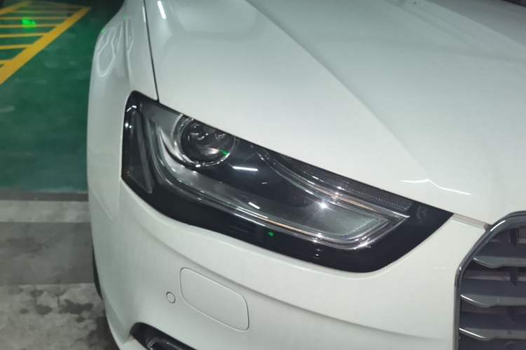 Used Audi A4L 2015 45 TFSI quattro Individual Sport Edition Right Front Headlight