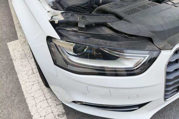Used Audi A4L 2015 45 TFSI quattro Individual Sport Edition Right Front Headlight