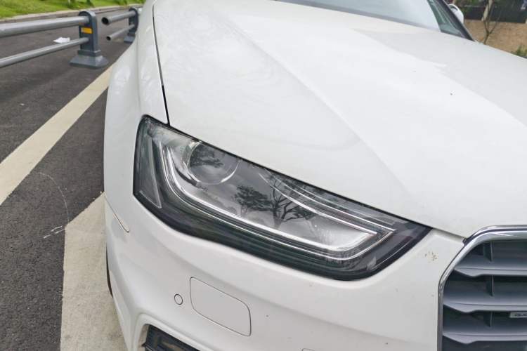 Used Audi A4L 2015 45 TFSI quattro Individual Sport Edition Right Front Headlight