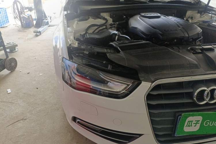 Used Audi A4L 2015 45 TFSI quattro Individual Sport Edition Right Front Headlight