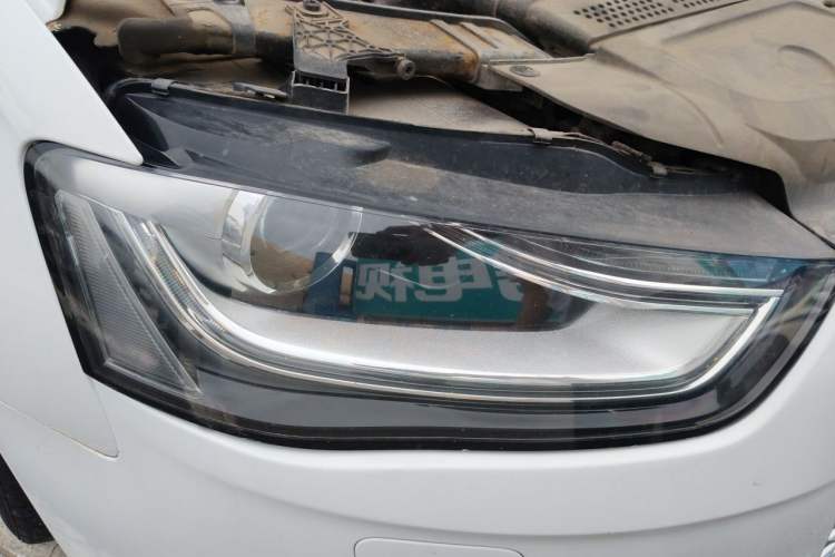 Used Audi A4L 2015 35 TFSI Automatic Standard Model Right Front Headlight