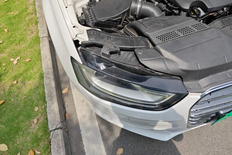 Used Audi A4L 2015 35 TFSI Millionth Anniversary Comfort Edition Right Front Headlight