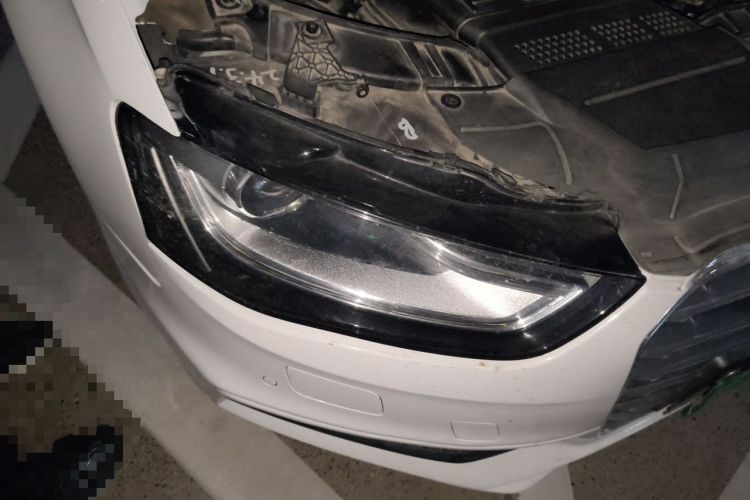 Used Audi A4L 2015 45 TFSI quattro Individual Sport Edition Right Front Headlight