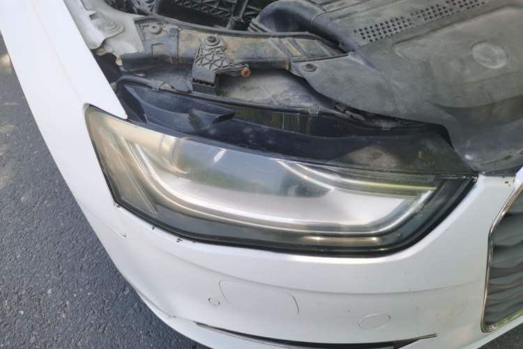 Used Audi A4L 2015 35 TFSI Automatic Standard Model Right Front Headlight