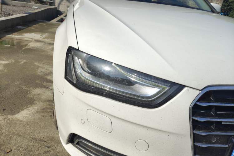Used Audi A4L 2015 45 TFSI quattro Individual Sport Edition Right Front Headlight