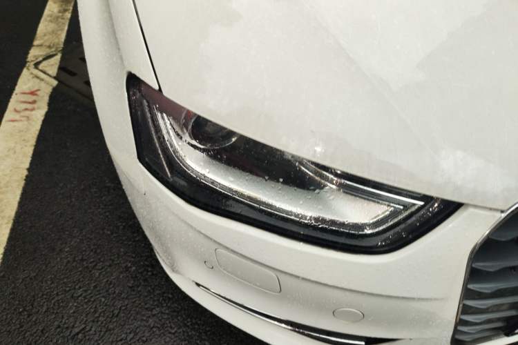 Used Audi A4L 2015 35 TFSI Automatic Luxury Edition Right Front Headlight