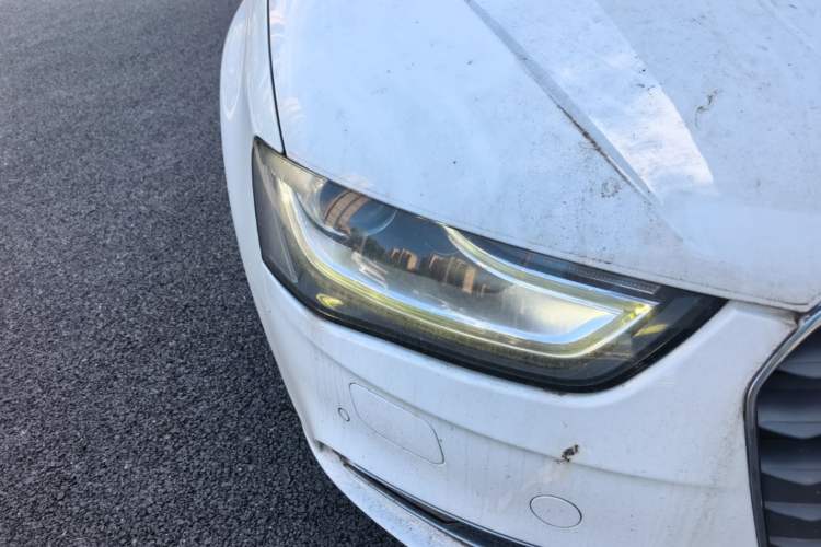 Used Audi A4L 2015 35 TFSI Automatic Standard Model Right Front Headlight