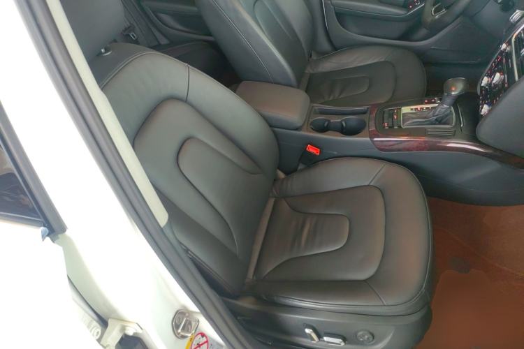 Used Audi A4L 2015 35 TFSI Automatic Comfort Model Right Front Seat