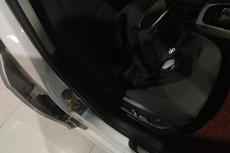 Used Audi A4L 2015 35 TFSI Automatic Standard Model Right Front Seat