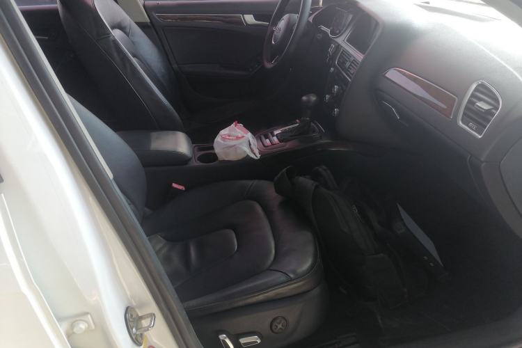 Used Audi A4L 2015 35 TFSI Automatic Comfort Model Right Front Seat