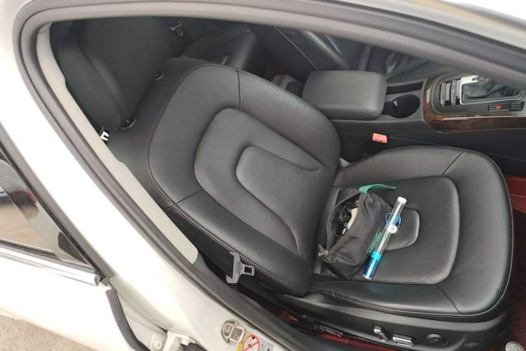 Used Audi A4L 2015 35 TFSI Automatic Comfort Model Right Front Seat