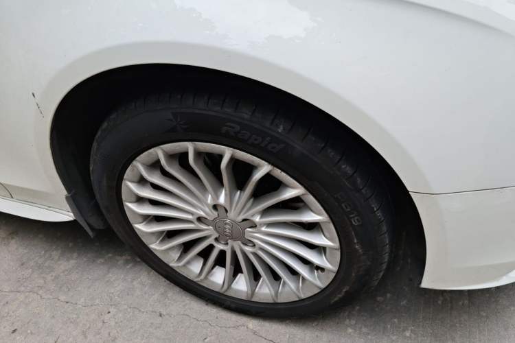 Used Audi A4L 2015 35 TFSI Automatic Technology Model Right Front Wheel Hub