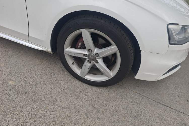 Used Audi A4L 2015 45 TFSI quattro Individual Sport Edition Right Front Wheel Hub