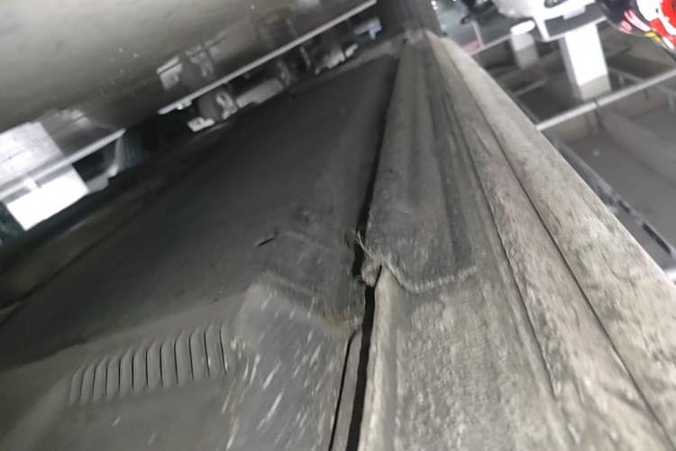 Used Audi A4L 2015 35 TFSI Automatic Standard Model Right Side Sill