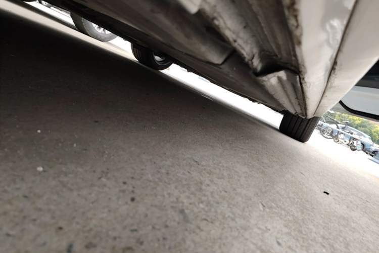 Used Audi A4L 2015 35 TFSI Automatic Comfort Model Right Side Sill
