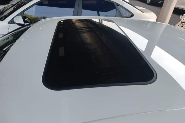 Used Audi A4L 2015 35 TFSI Automatic Standard Model Roof