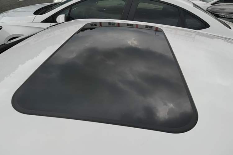 Used Audi A4L 2015 35 TFSI Automatic Comfort Model Roof