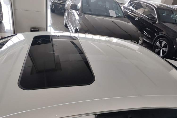 Used Audi A4L 2015 35 TFSI Automatic Comfort Model Roof