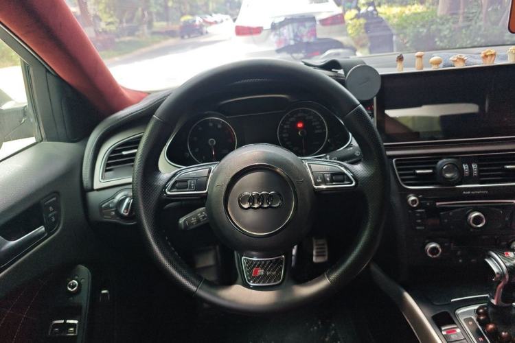 Used Audi A4L 2015 45 TFSI quattro Individual Sport Edition Steering Wheel