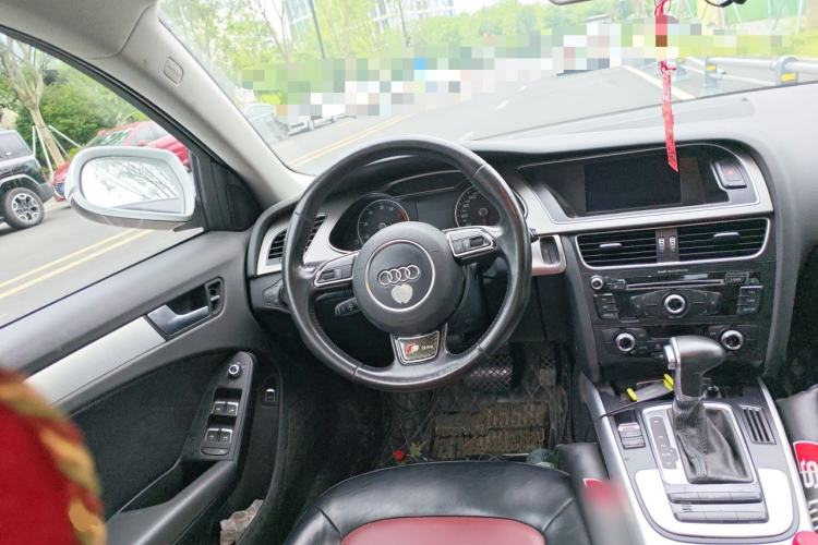 Used Audi A4L 2015 45 TFSI quattro Individual Sport Edition Steering Wheel
