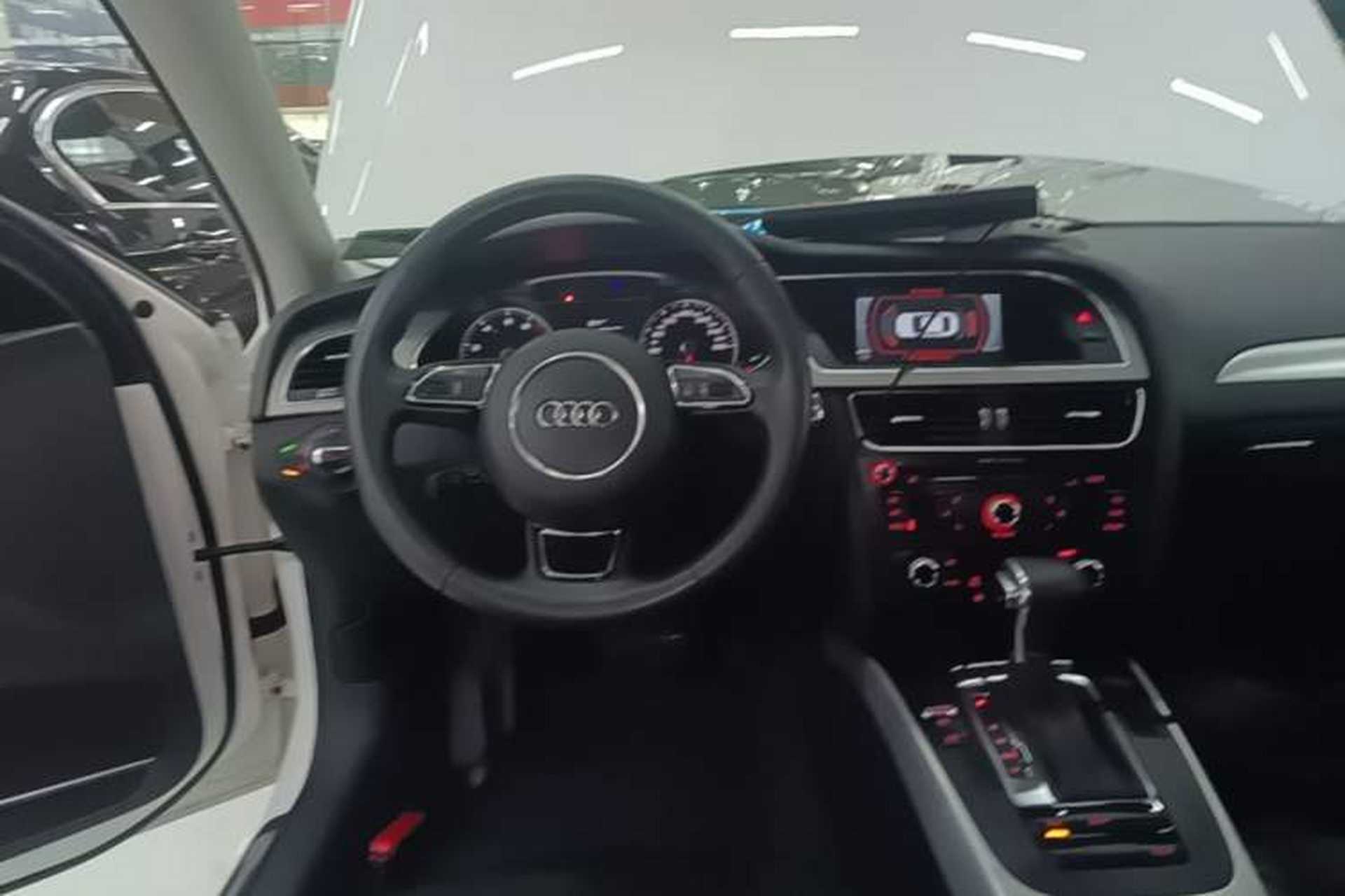 Used Audi A4L 2015 45 TFSI quattro Individual Sport Edition Steering Wheel