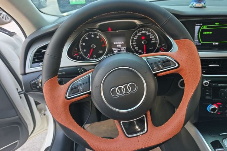 Used Audi A4L 2015 45 TFSI quattro Individual Sport Edition Steering Wheel