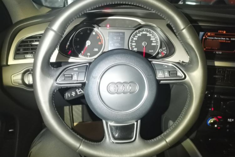 Used Audi A4L 2015 45 TFSI quattro Individual Sport Edition Steering Wheel