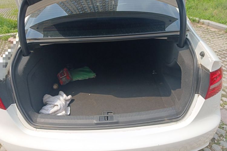 Used Audi A4L 2015 35 TFSI Automatic Standard Model Trunk