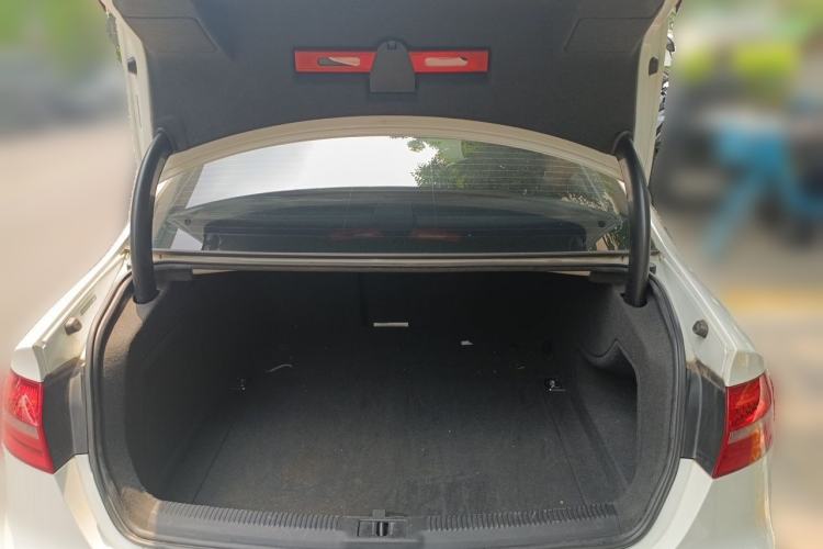 Used Audi A4L 2015 35 TFSI Automatic Standard Model Trunk