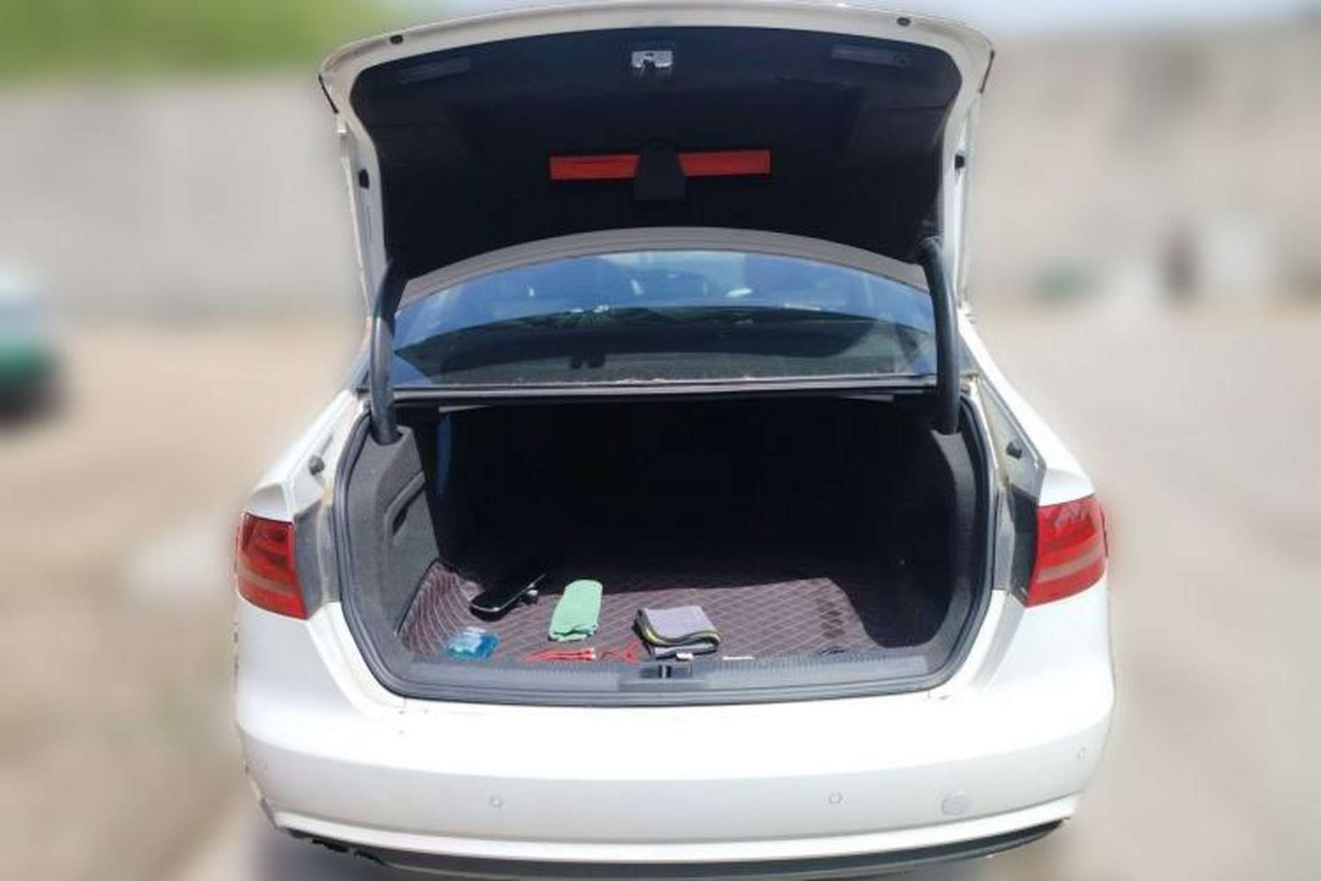 Used Audi A4L 2015 30 TFSI Automatic Comfort Model Trunk