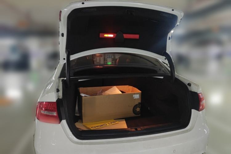 Used Audi A4L 2015 35 TFSI Automatic Comfort Model Trunk