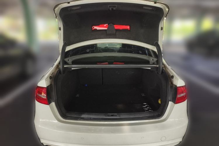 Used Audi A4L 2015 35 TFSI Automatic Technology Model Trunk