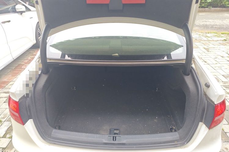Used Audi A4L 2015 35 TFSI Automatic Standard Model Trunk
