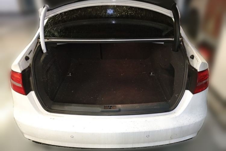 Used Audi A4L 2015 35 TFSI Automatic Comfort Model Trunk