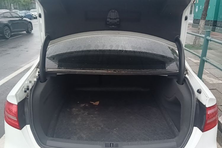 Used Audi A4L 2015 35 TFSI Automatic Standard Model Trunk