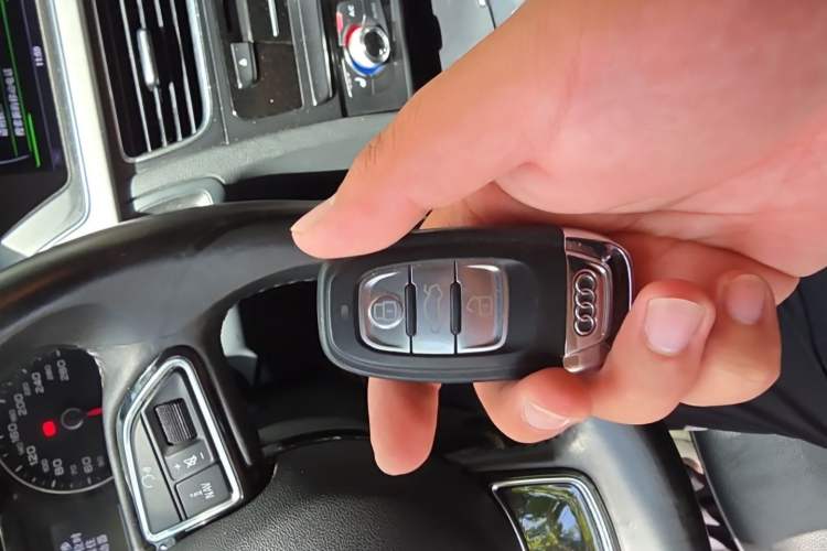 Used Audi A4L 2015 35 TFSI Automatic Technology Model Vehicle Key