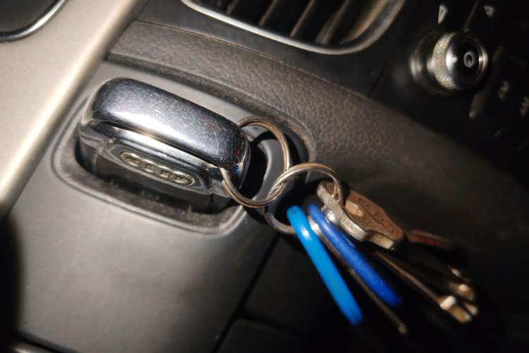 Used Audi A4L 2015 35 TFSI Automatic Technology Model Vehicle Key