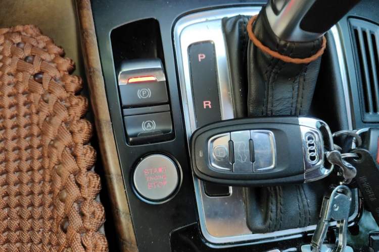 Used Audi A4L 2015 35 TFSI Automatic Technology Model Vehicle Key