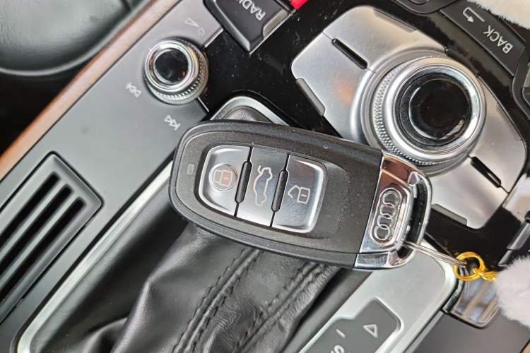 Used Audi A4L 2015 35 TFSI Automatic Technology Model Vehicle Key