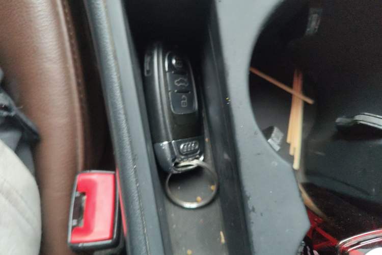 Used Audi A4L 2015 35 TFSI Automatic Luxury Edition Vehicle Key