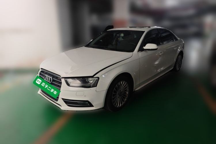 Used Audi A4L 2015 35 TFSI Automatic Comfort Model Guazi used car, China used car export, Used car for sale, Used Audi cars, Cheapest cars for sale